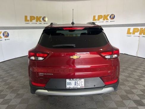 Used 2025 Chevrolet TrailBlazer LT w/ Convenience Package AWD/4WD image 4