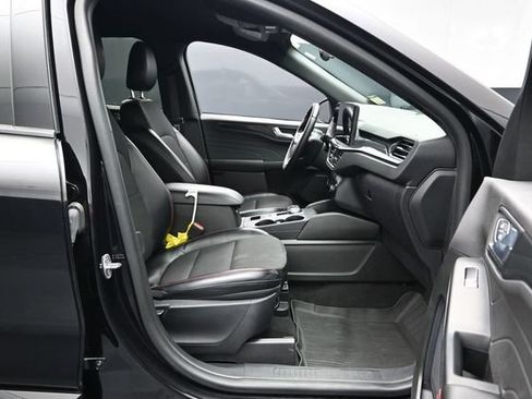 Used 2024 Ford Escape ST-Line w/ Tech Pack #1 AWD/4WD image 27