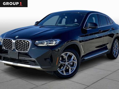 Used 2023 BMW X4 xDrive30i image 1