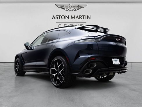 Used 2026 Aston Martin DBX S AWD/4WD image 10