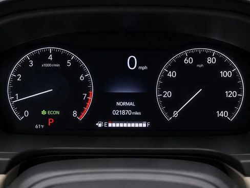 Used 2025 Honda Odyssey Touring image 9