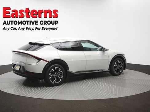 Used 2022 Kia EV6 Wind w/ Wind Technology Package AWD/4WD image 40