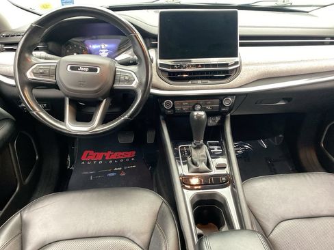 Used 2022 Jeep Compass Latitude AWD/4WD image 15