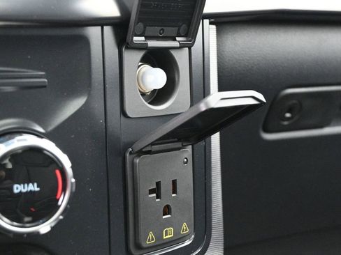 New 2025 Ford F150 Platinum w/ Equipment Group 702A High image 18