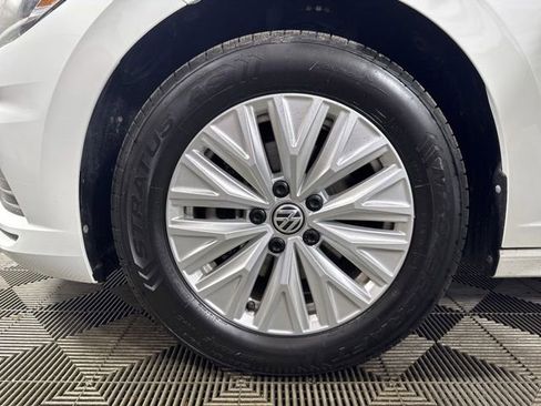 Used 2019 Volkswagen Jetta S w/ Driver Assistance Package FWD image 10