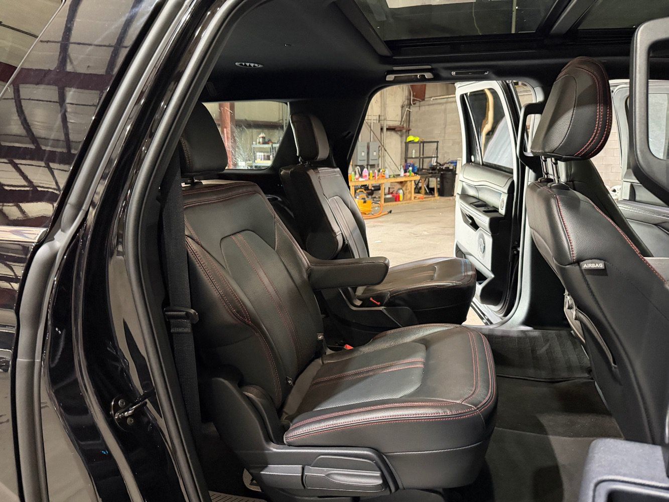 Used 2022 Ford Expedition Max Limited AWD/4WD image 23