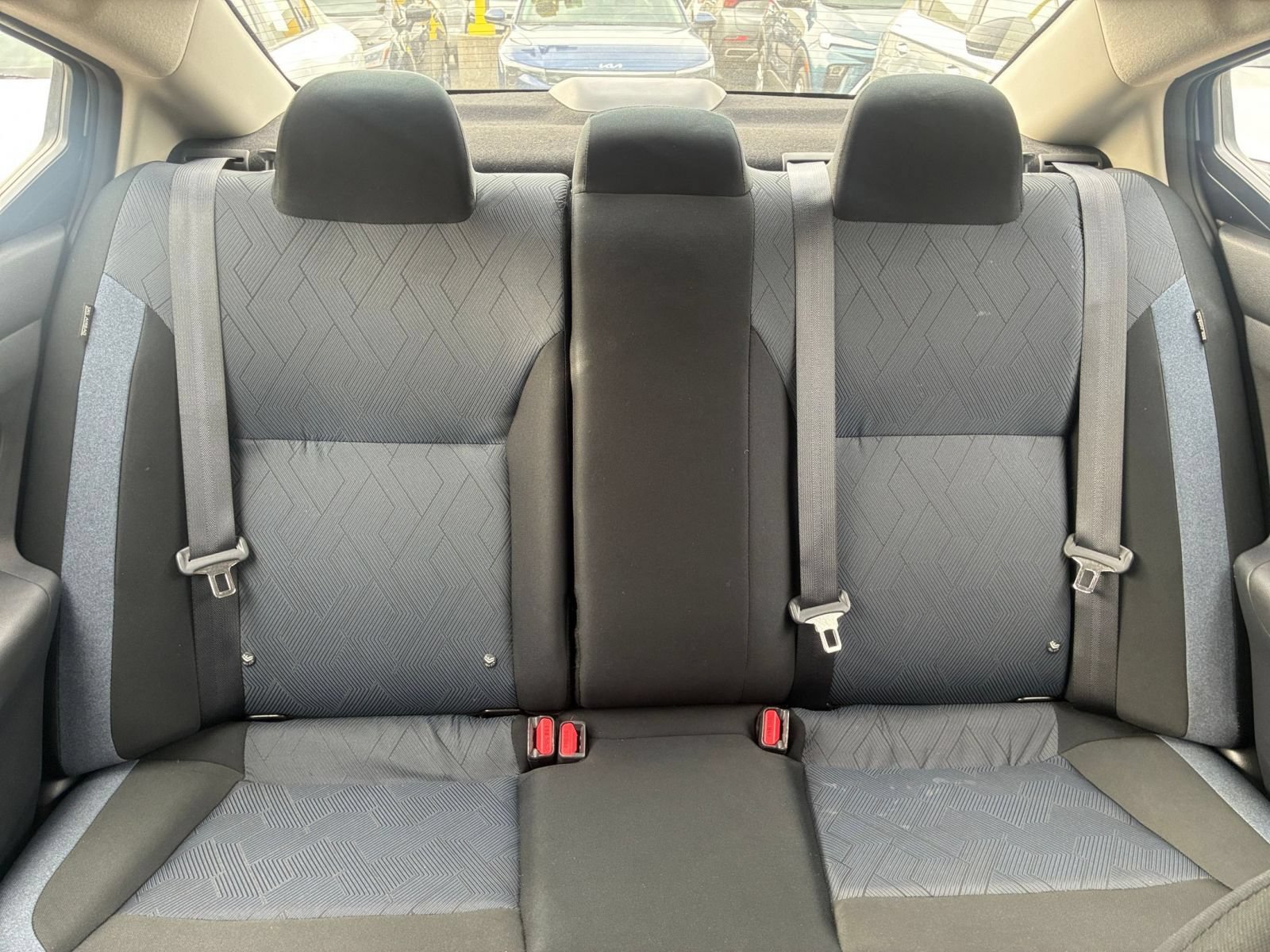 Used 2025 Nissan Versa SV FWD image 35