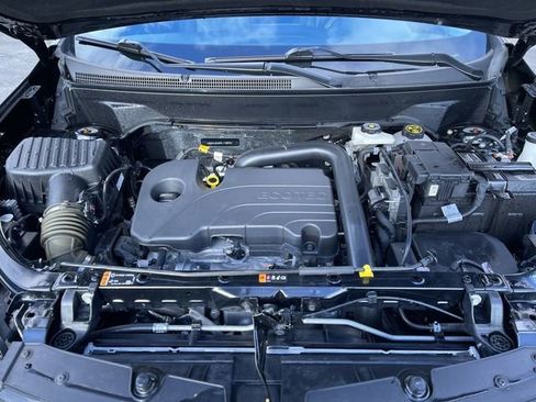 Used 2024 Chevrolet Equinox LT w/ LPO, Floor Liner Package image 29