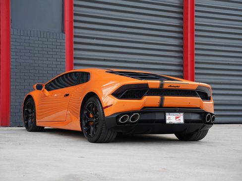 Used 2019 Lamborghini Huracan LP 580-2 image 9