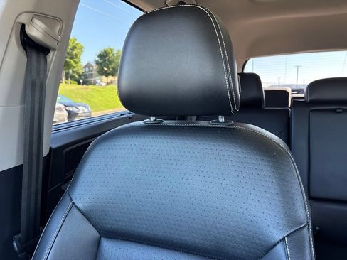 Used 2022 Volkswagen Atlas SE w/ Panoramic Sunroof Package AWD/4WD image 22
