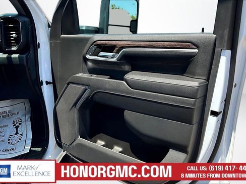 Used 2024 GMC Sierra 2500 SLE w/ SLE Convenience Package AWD/4WD image 29
