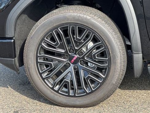 New 2026 GMC Sierra 1500 Denali w/ Denali Reserve Package image 32