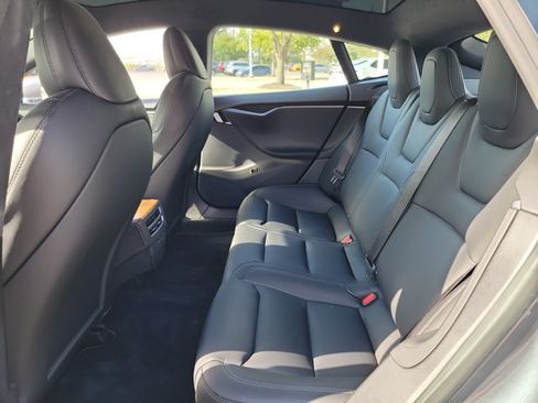 Used 2021 Tesla Model S Long Range Plus AWD/4WD image 14