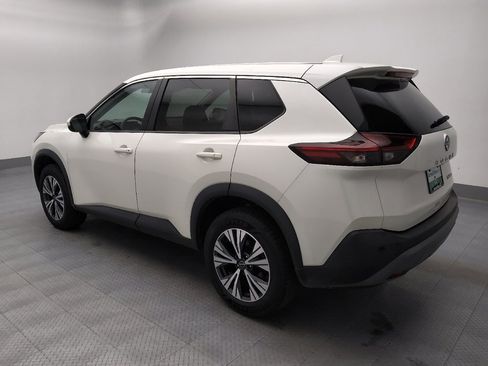 Used 2022 Nissan Rogue SV AWD/4WD image 3
