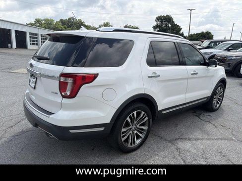 Used 2019 Ford Explorer Platinum AWD/4WD image 7