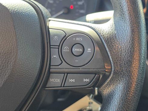 Used 2024 Toyota Corolla LE FWD image 28