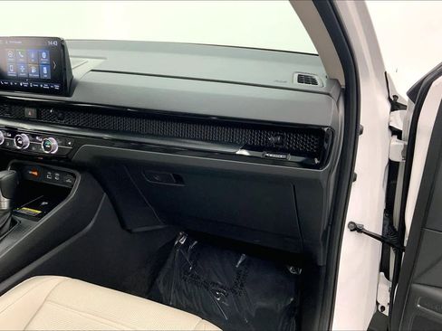Used 2025 Honda CR-V EX-L image 27