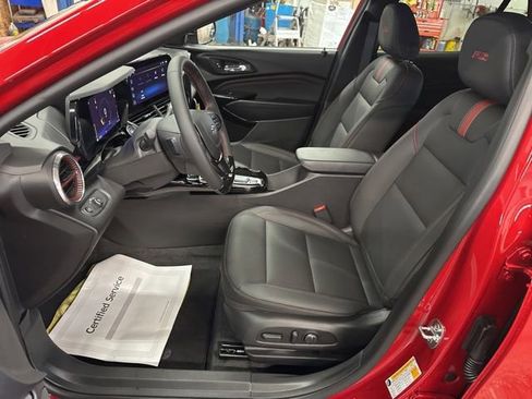 New 2026 Chevrolet Trax RS FWD image 11
