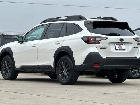 Used 2023 Subaru Outback Onyx Edition image 5