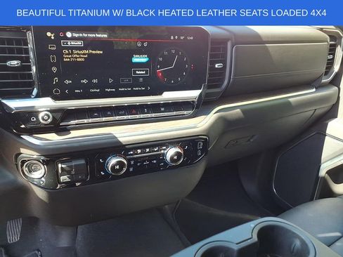 Used 2025 GMC Sierra 1500 SLT image 27