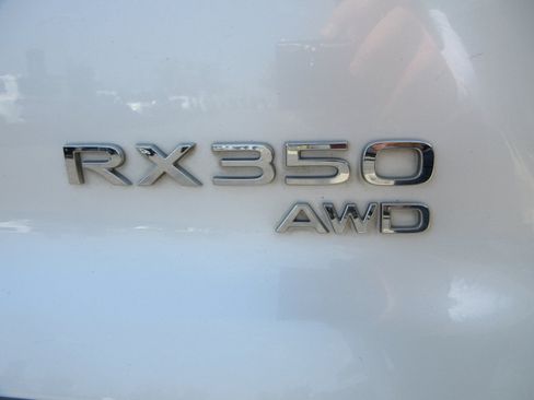 Used 2023 Lexus RX 350 Premium w/ Cold Area Package AWD/4WD image 8