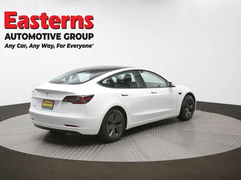 Used 2023 Tesla Model 3 Standard Range image 39