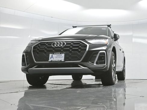 Used 2024 Audi Q5 2.0T Premium w/ Convenience Package AWD/4WD image 69