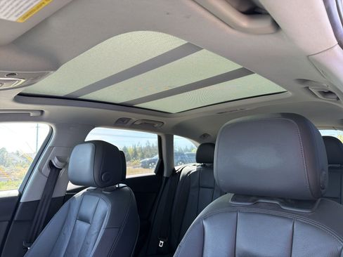 Used 2018 Audi A4 2.0T allroad Premium w/ Convenience Package image 17