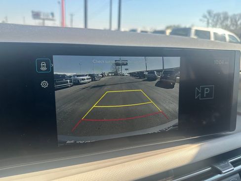 Used 2025 Hyundai Tucson SE image 16