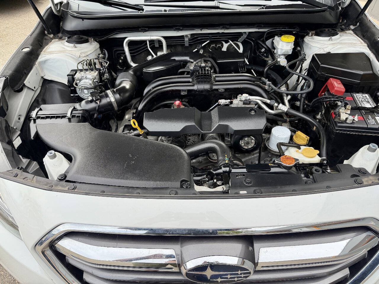 Used 2019 Subaru Outback 2.5i Limited AWD/4WD image 13