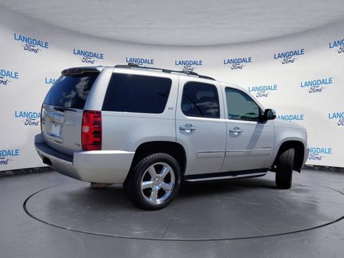 Used 2011 Chevrolet Tahoe LTZ RWD image 4