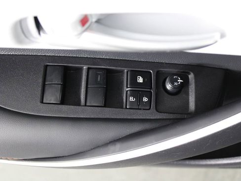 Used 2025 Toyota Corolla FX w/ Convenience Package image 22