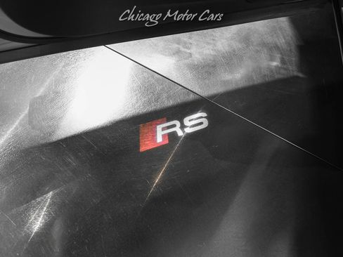 Used 2023 Audi RS Q8 4.0T Quattro Black Optic Exec w/ Black Optic Package image 30