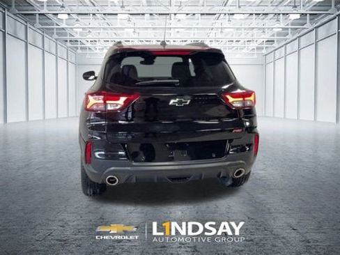 Used 2022 Chevrolet TrailBlazer RS w/ Technology Package image 8