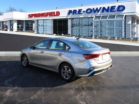 Certified 2023 Kia Forte LXS image 4