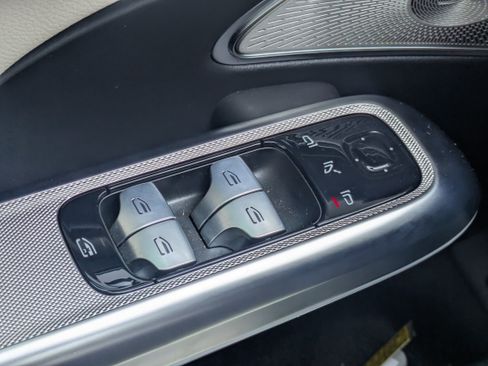 Used 2026 Mercedes-Benz E 450 4MATIC Sedan image 22