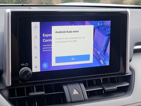 Used 2025 Toyota RAV4 XLE image 23