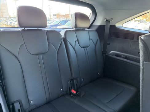 New 2026 Kia Sorento S AWD/4WD image 16