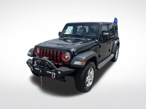 Used 2021 Jeep Wrangler Unlimited Sport AWD/4WD image 3