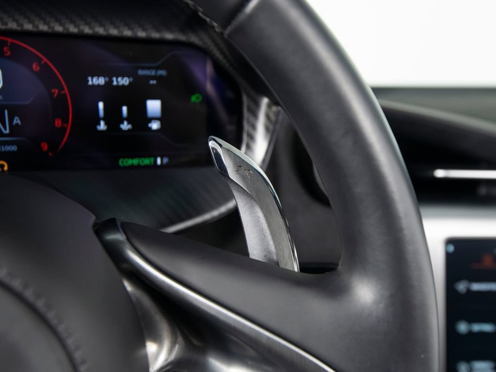 Used 2024 McLaren 750S Spider RWD image 21