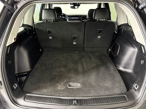 Used 2022 Jeep Grand Cherokee Limited RWD image 39