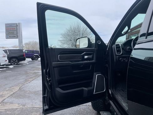 Used 2020 RAM 2500 Laramie image 14