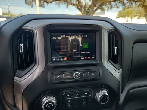 Certified 2023 GMC Sierra 2500 Pro w/ Convenience Package image 25