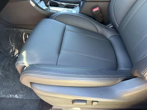 New 2026 Subaru Ascent Premium image 24