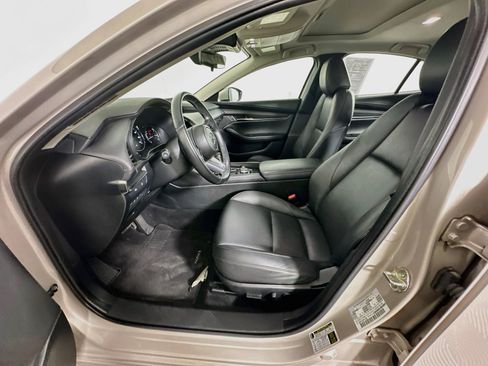 Used 2024 MAZDA MAZDA3 s FWD image 13
