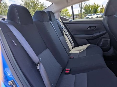 Used 2025 Nissan Sentra SV FWD image 31