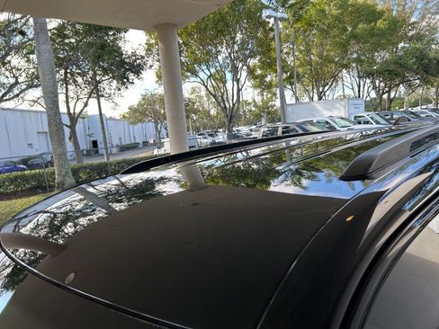 Used 2023 Jeep Grand Cherokee L Altitude image 16