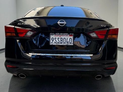 Used 2023 Nissan Altima 2.5 SV w/ SV Premium Package FWD image 5