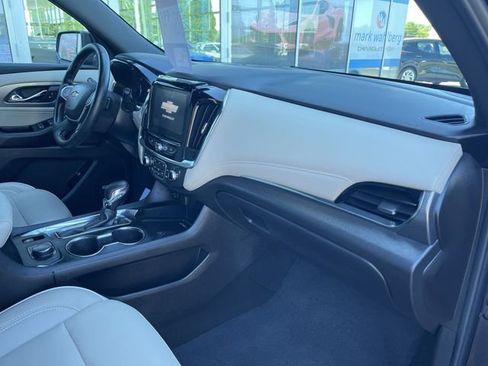 Certified 2023 Chevrolet Traverse Premier FWD image 28