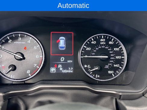 Certified 2025 Subaru Outback Onyx Edition AWD/4WD image 25